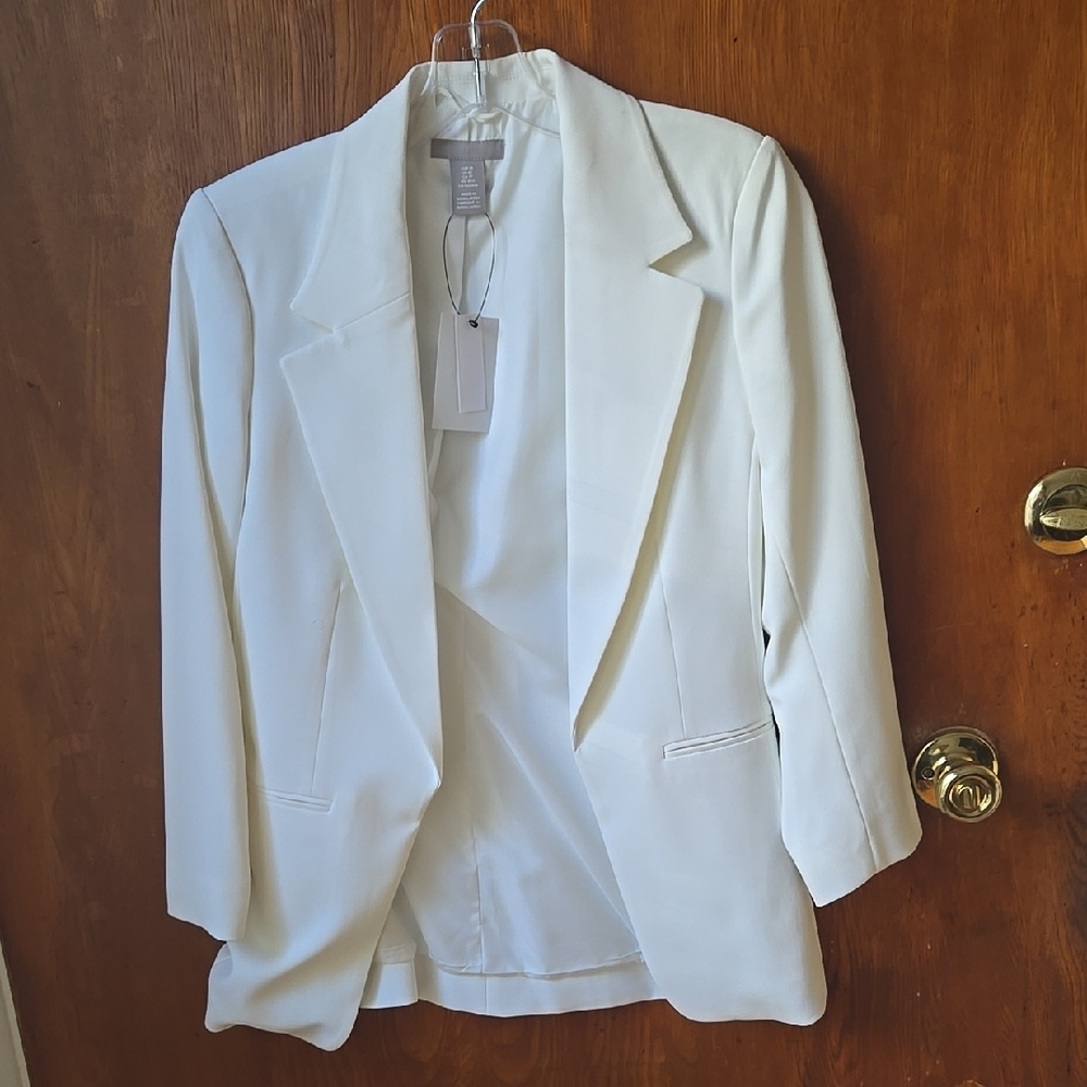 Elegant White Women's Blazer